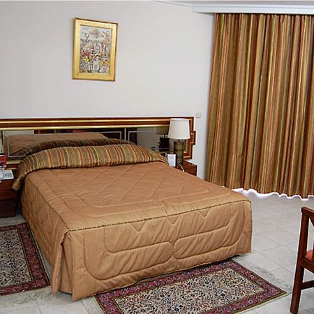 Diplomat Hotel Τύνιδα Εξωτερικό φωτογραφία