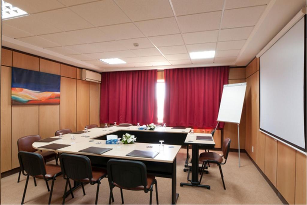 Diplomat Hotel Τύνιδα Εξωτερικό φωτογραφία