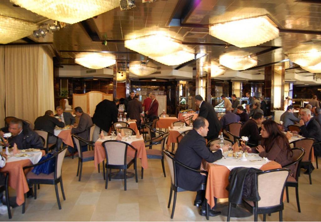 Diplomat Hotel Τύνιδα Εξωτερικό φωτογραφία